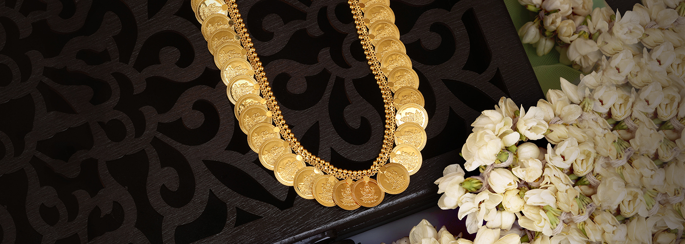 How to Elevate Your Look with Maharashtrian Jewellery